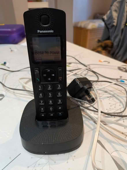 Photo of free Single cordless phone, Panasonic (Harmans water, Bracknell, RG12) #1