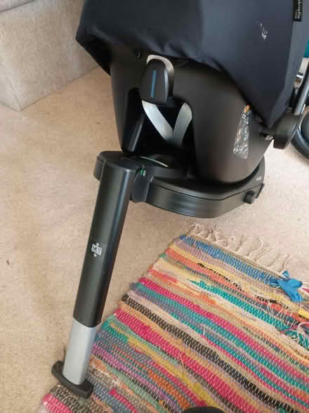 Photo of free Maxi-Cosi car seat (BS16 Staple Hill) #2