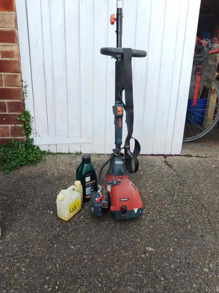 Photo of free Two stroke 26cc petrol. Grass strimmer (Greasby CH49) #2