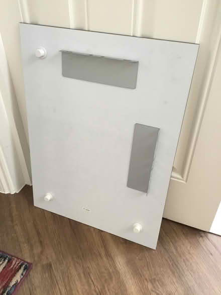 Photo of free Glass mirror (Moulsham CM2) #3