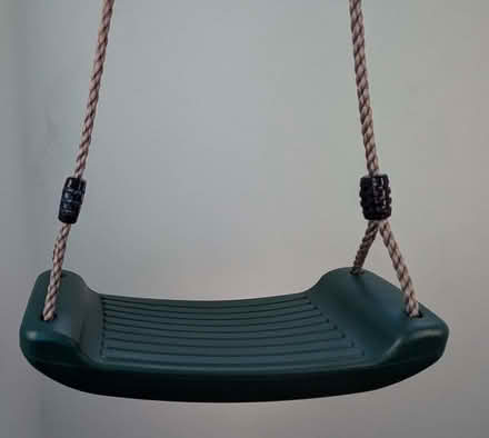 Photo of free Swing seat (Loughton IG10) #1