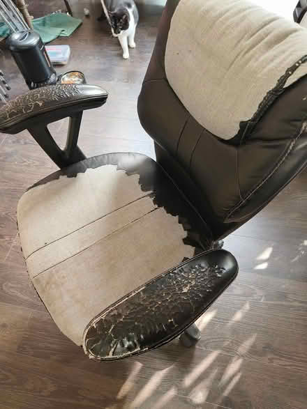 Photo of free Tatty but sturdy office chair (Earlswood RH1) #3