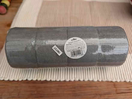 Photo of free Round florist foam x 4 pieces (Saltney Ferry CH4) #1