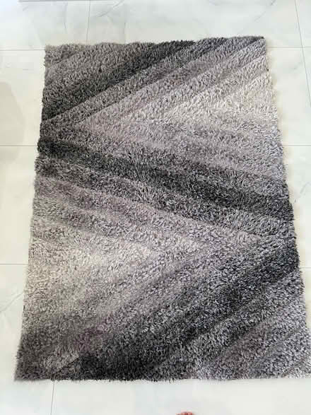Photo of free Rug (Earley RG6) #1