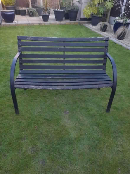 Photo of free Garden bench (Dagenham RM8) #1