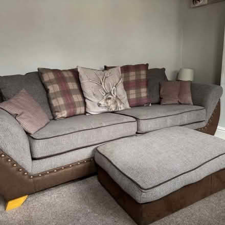Photo of free 4 seater sofa and puffée (Wootton DN39) #1