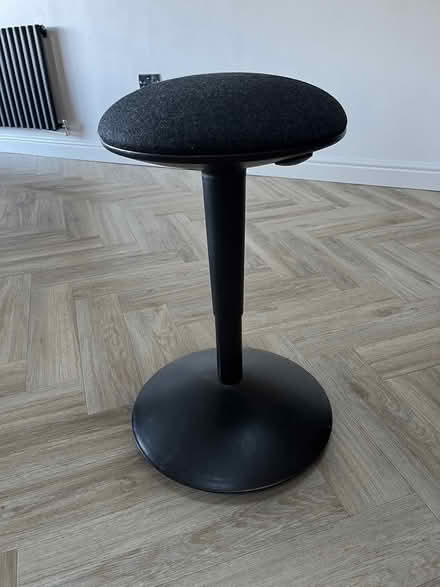 Photo of free Black stool (Spinney hill NN3) #1