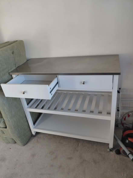 Photo of free Kitchen side board/prep area (Crowborough TN6) #2