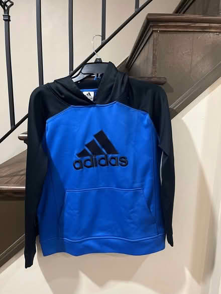 Photo of free Boys 14-16 hoodie Adidas (West view terrace, Oakville) #1
