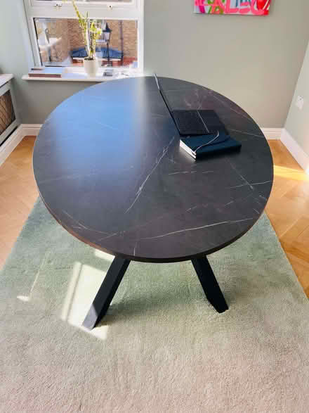 Photo of free Dining Table with Marble-Effect (Chiswick W4) #3