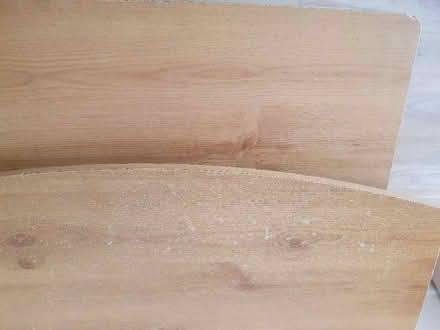 Photo of free Small Computer desk (Greenford UB5) #4