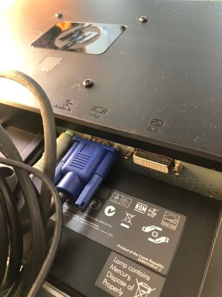 Photo of free HP w2216 21.6 inch Monitor (Eaglestone MK6) #2