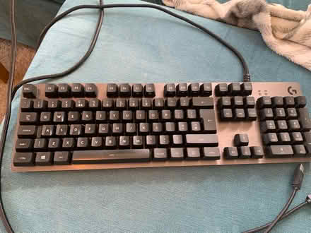Photo of free Wired keyboard (Temple Cowley OX4) #2