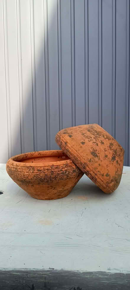 Photo of free Terracotta Pots (Thornhill CF14) #1