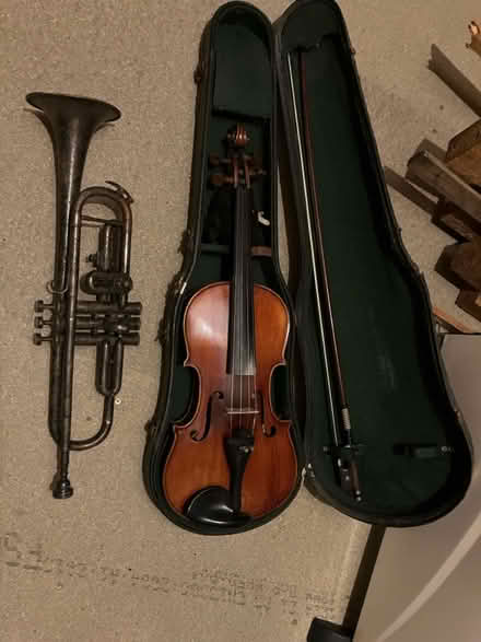 Photo of free Old musical instruments (Rusthall) #1
