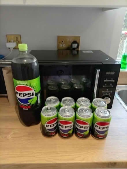 Photo of free Pepsi with lime and face wipes (Worsborough S705PF) #1