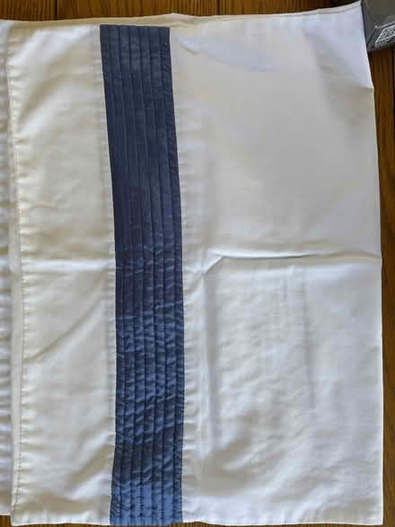 Photo of free Duvet cover and pillow cases (Wokingham RG40) #1