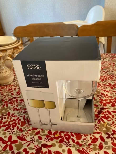 Photo of free White wine glasses (Newtown SG16) #1