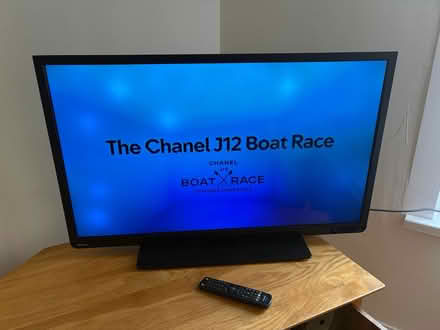 Photo of free 43” Toshiba TV (New Brighton) #2