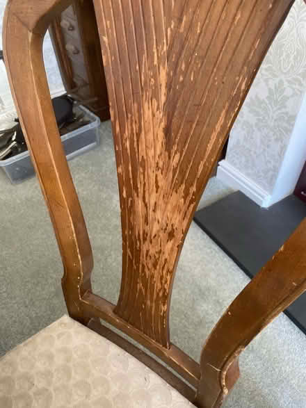 Photo of free Extendable dining table and chairs (Stoke Heath B61) #3