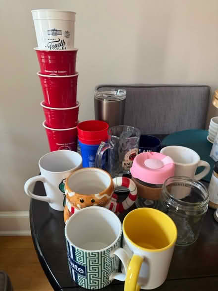 Photo of free Assorted cups / mugs (Near Lincoln Park) #1