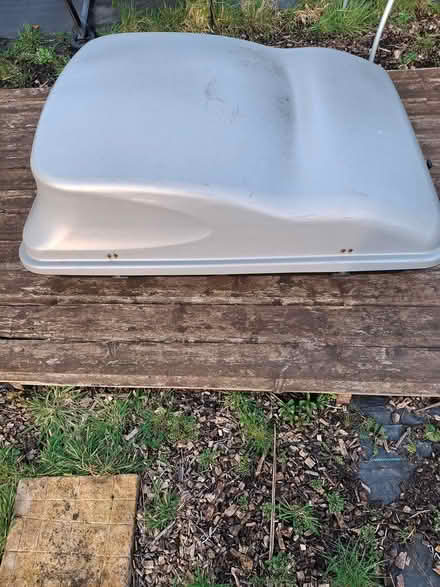 Photo of free Roof box only no crossbars (KA23) #3