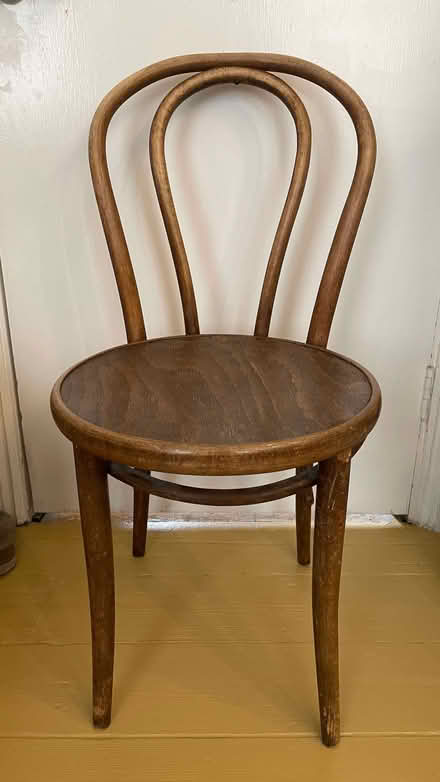 Photo of free Bentwood chair (Highbury New Park N5) #1