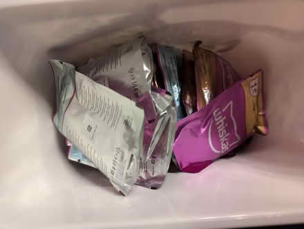 Photo of free Cat food Mar 25 (MK42) #1
