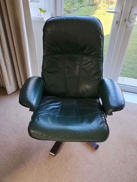 Photo of free Leather arm chair (Heaton Mersey SK4) #1