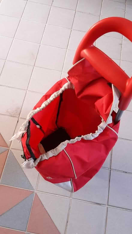 Photo of free Shopping Trolley (Queenstown, near MRT) #2