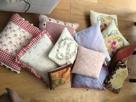 Photo of free Assortment of cushions - collection from Hitchin. (Arlesey SG15) #1