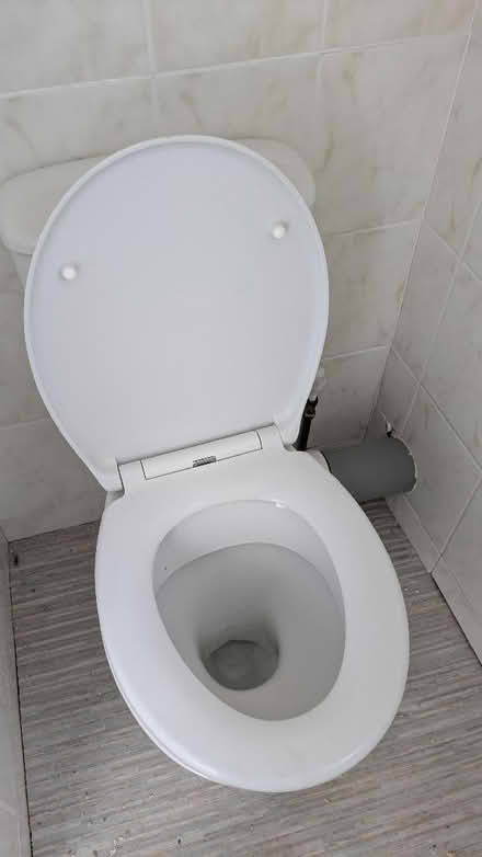 Photo of free Toilet (Rowlands Gill NE39) #2
