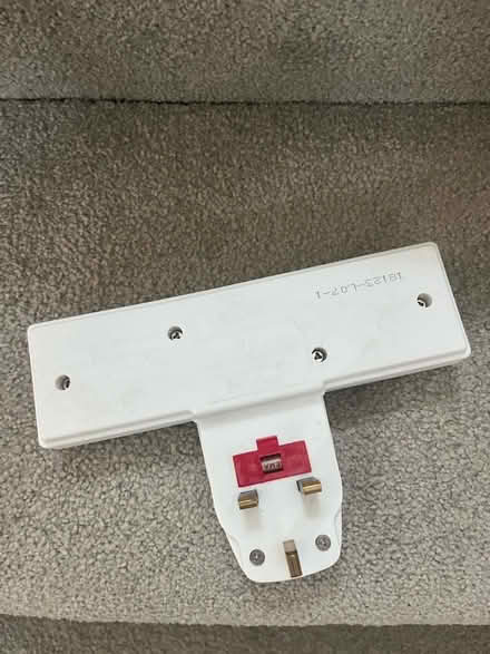 Photo of free 3 into 1 electric plug adaptor (Tivoli GL50) #2