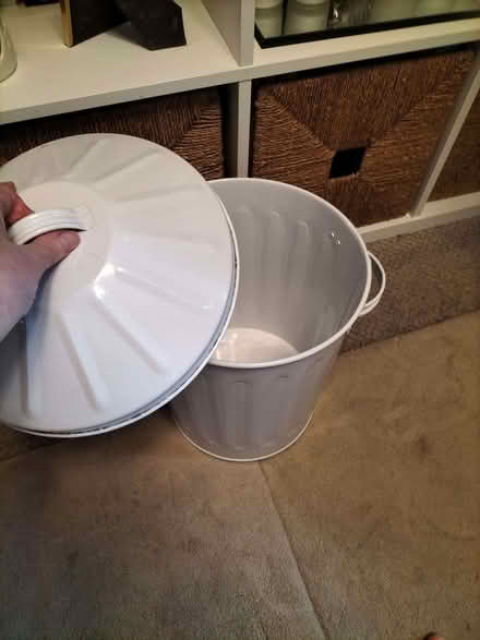 Photo of free Mini Steel Enameled Bin (Bath) #2
