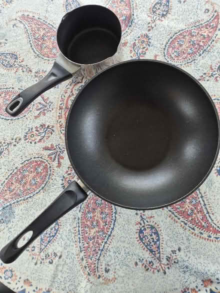 Photo of free Sacepan and wok (Taunton Killams & Mountfield District Ward TA1) #2