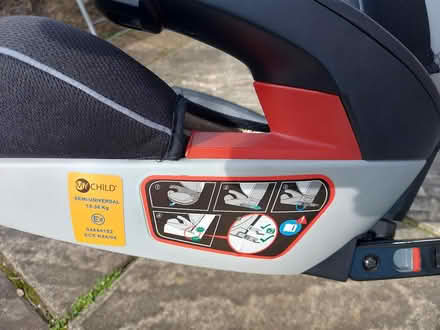 Photo of free child car seat (Poulton le Fylde FY6) #3