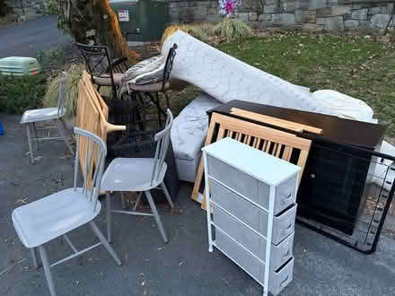Photo of free Curb alert - get it tonight (Kensington) #1