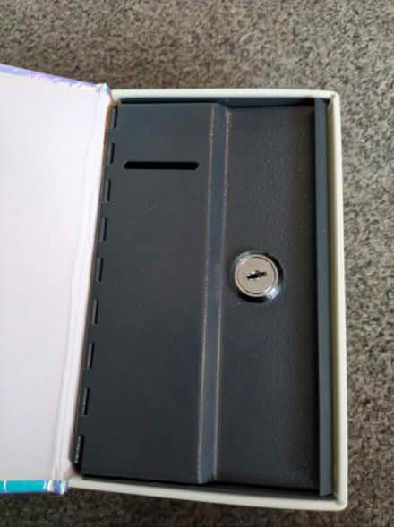 Photo of free Pretty unicorn storage box (Kempston MK42) #2