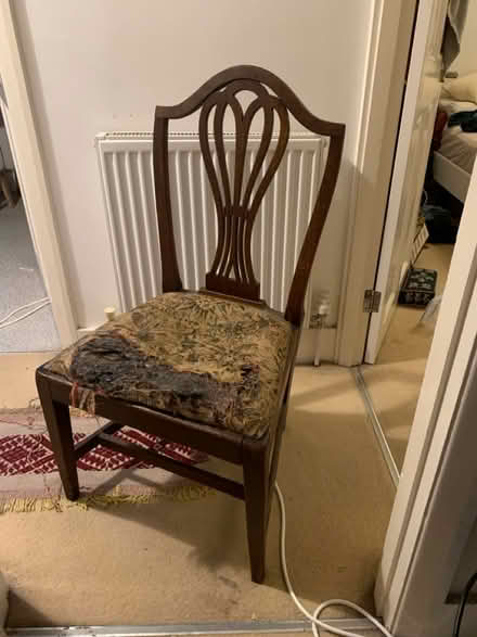 Photo of free Antique wooden chair (SE10) #1