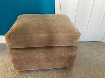 Photo of free Beige Ottoman (Hastings TN34) #1