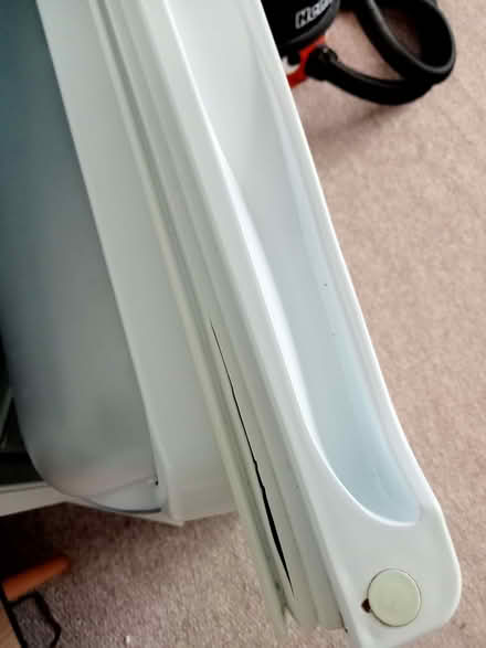 Photo of free Hotpoint fridge with 4 ⭐ freezer box. (Throckley) #2