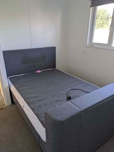 Photo of free Double bed (Hedgerley SL2) #1