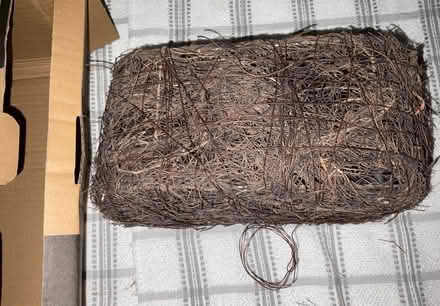 Photo of free Robin or small bird Nester (Unused As New in box) (Southfields SW19) #2