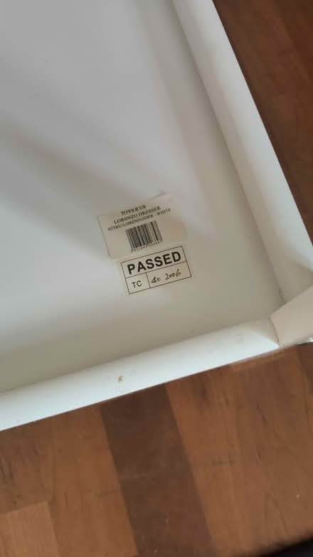 Photo of free White baby changing unit (Cramond EH4) #3