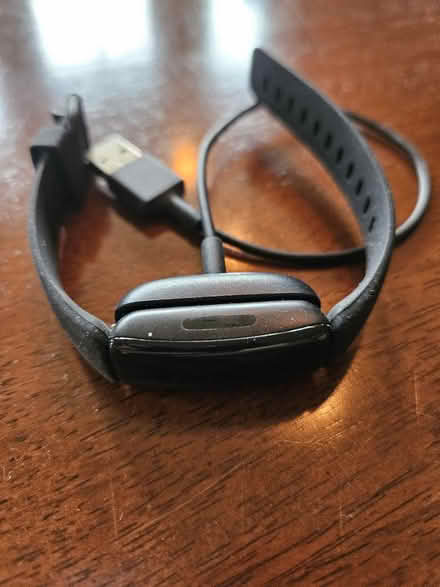 Photo of free Fitbit and charger (E. Wilmette) #1