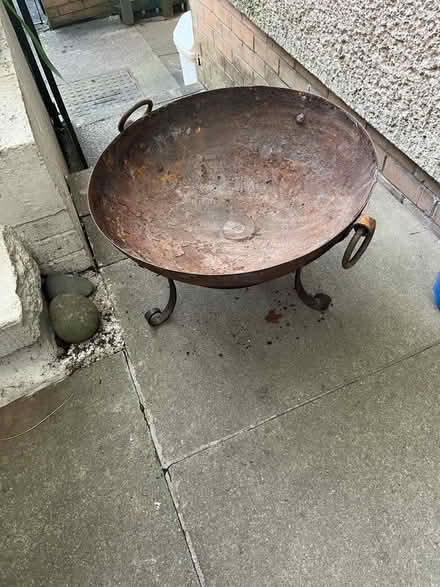 Photo of free Fire pit (Kendal LA9) #1