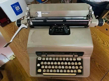 Photo of free Royal 440 Type Writer & New Ribbon (Heritage District, Sunnyvale) #1