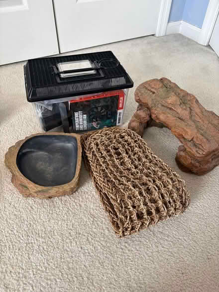 Photo of free Misc. Reptile Supplies (Newark, DE) #1
