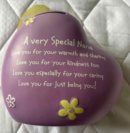 Photo of free Heart shaped money box ‘Nana’ (SY2) #2