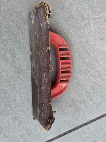 Photo of free Sanding pad 2 (Chester CH1) #1